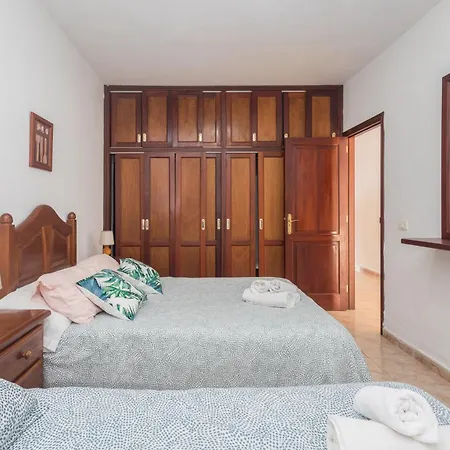 Lightbooking La Palma De Apartment